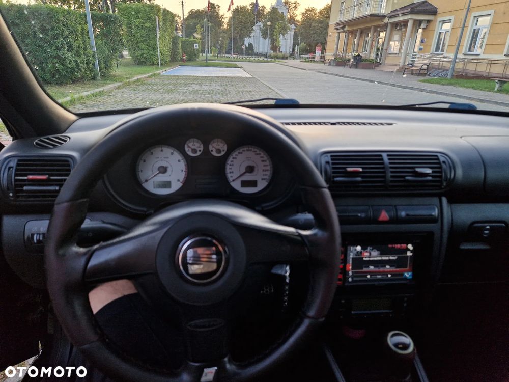 Seat Leon 1.8T Cupra R - 14