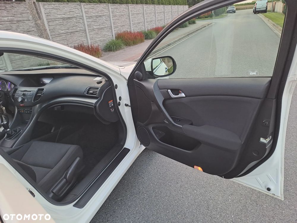 Honda Accord 2.0 50 Jahre Edition - 39