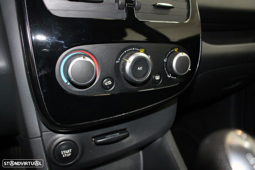 Renault Clio 1.5 dCi Dynamique S - 27