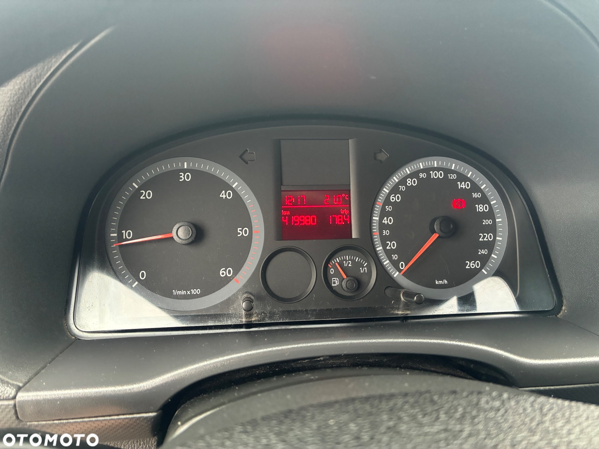 Volkswagen CADDY - 10