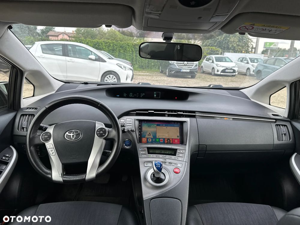 Toyota Prius - 14