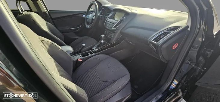 Ford Focus SW 1.5 TDCi Titanium - 11
