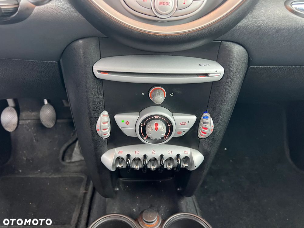 MINI ONE - 13