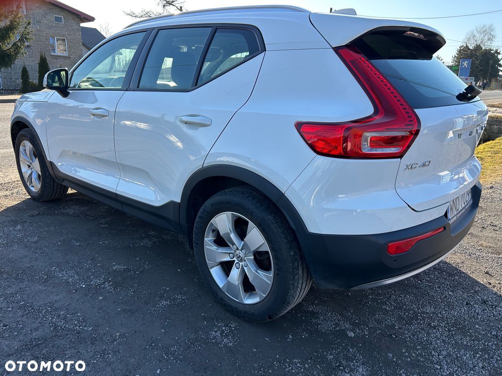 Volvo XC 40 T5 AWD Momentum Pro - 13