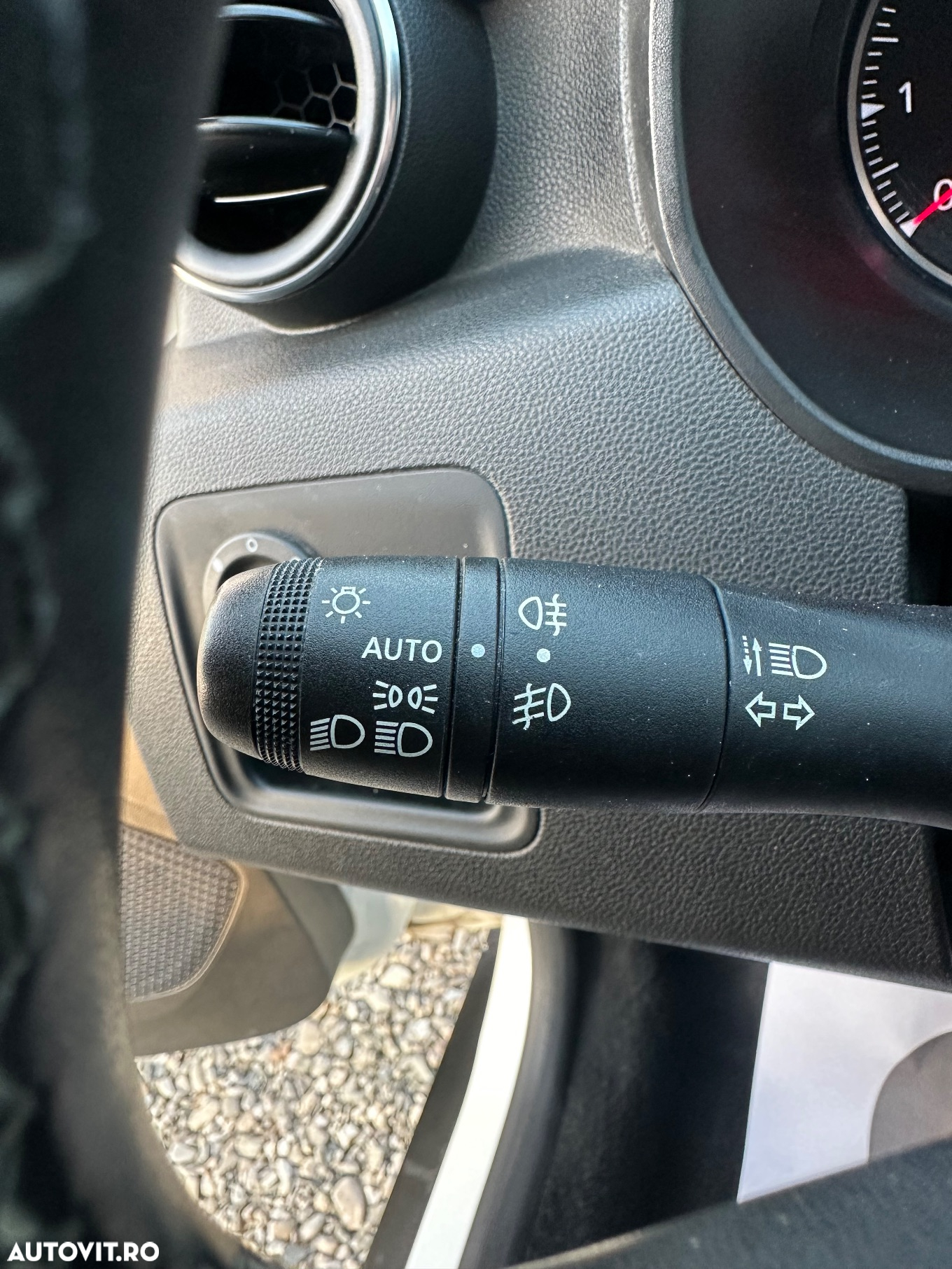 Dacia Duster 1.5 dCi Comfort - 26