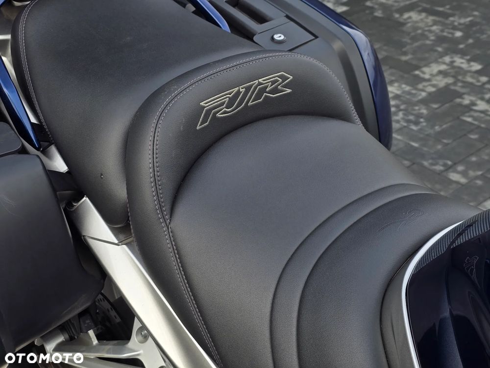 Yamaha FJR - 22