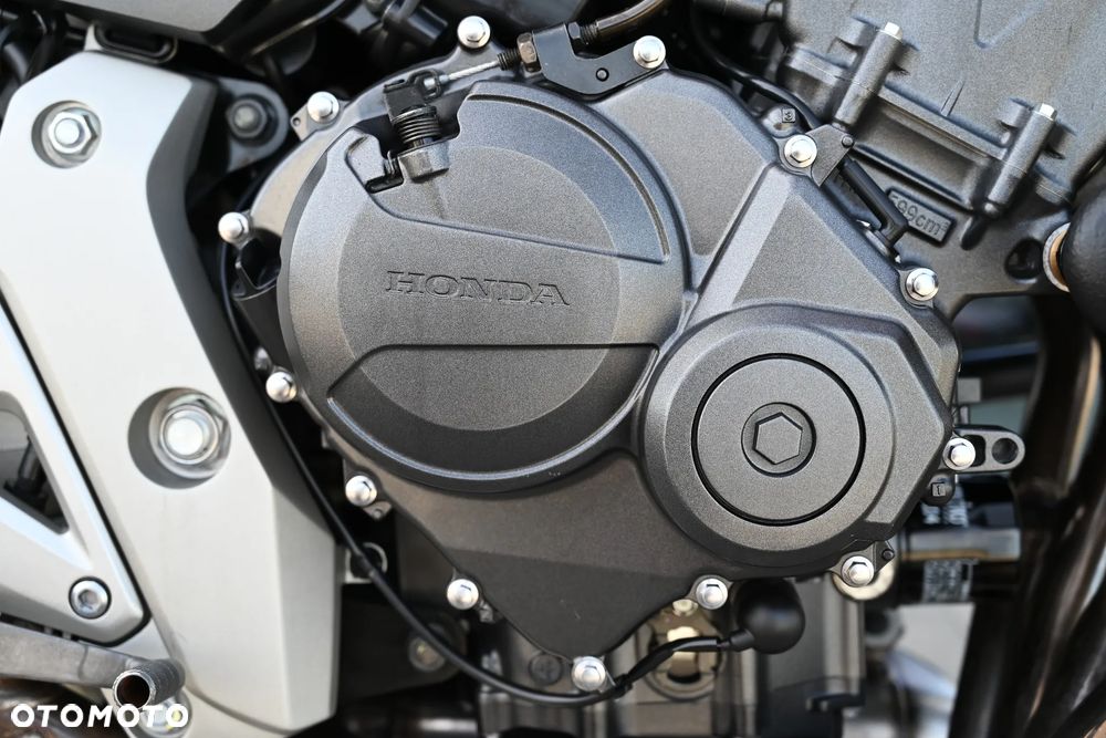 Honda Hornet - 29