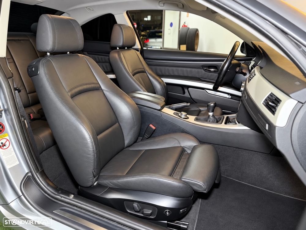 BMW 320 d DPF Edition Fleet Sport - 13