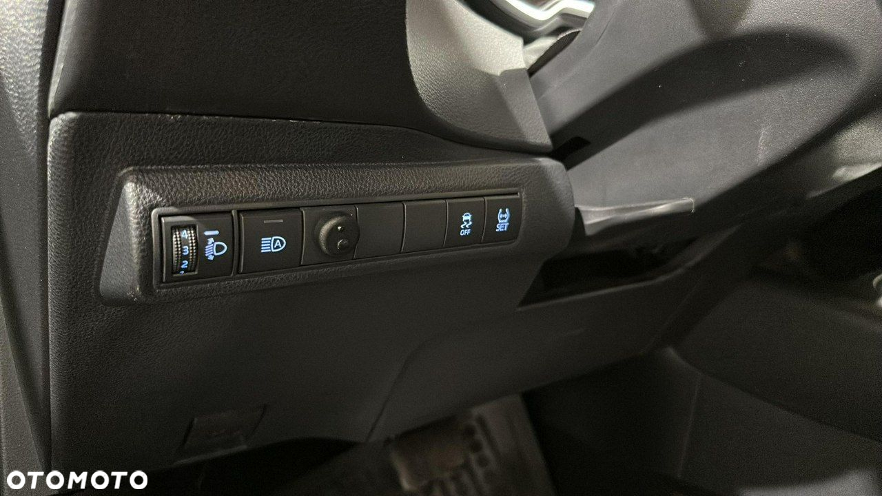 Toyota Corolla - 26