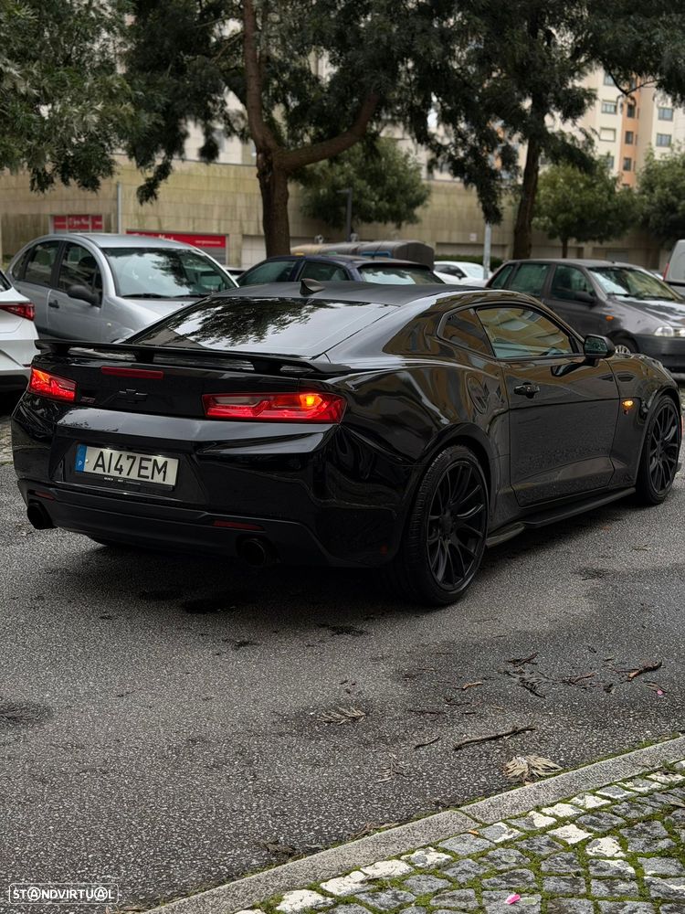 Chevrolet Camaro 2.0 Aut. - 33