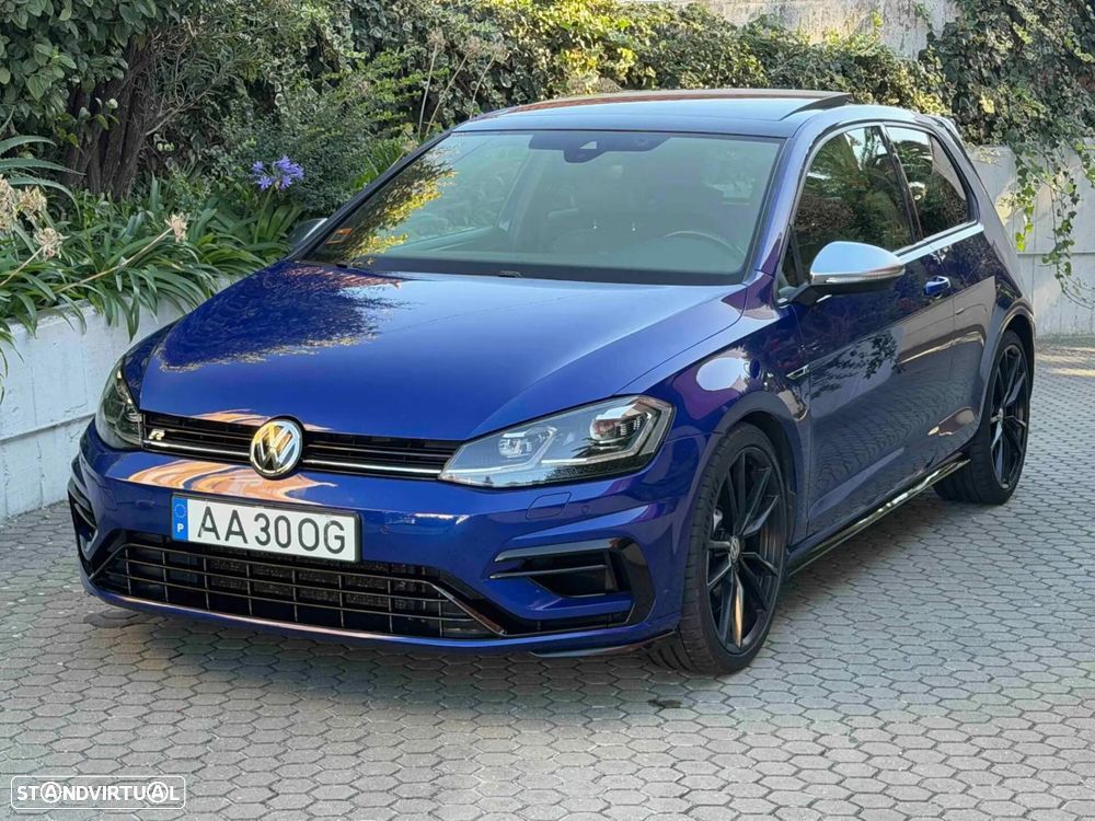 VW Golf R 4Motion (BlueMotion ) - 10