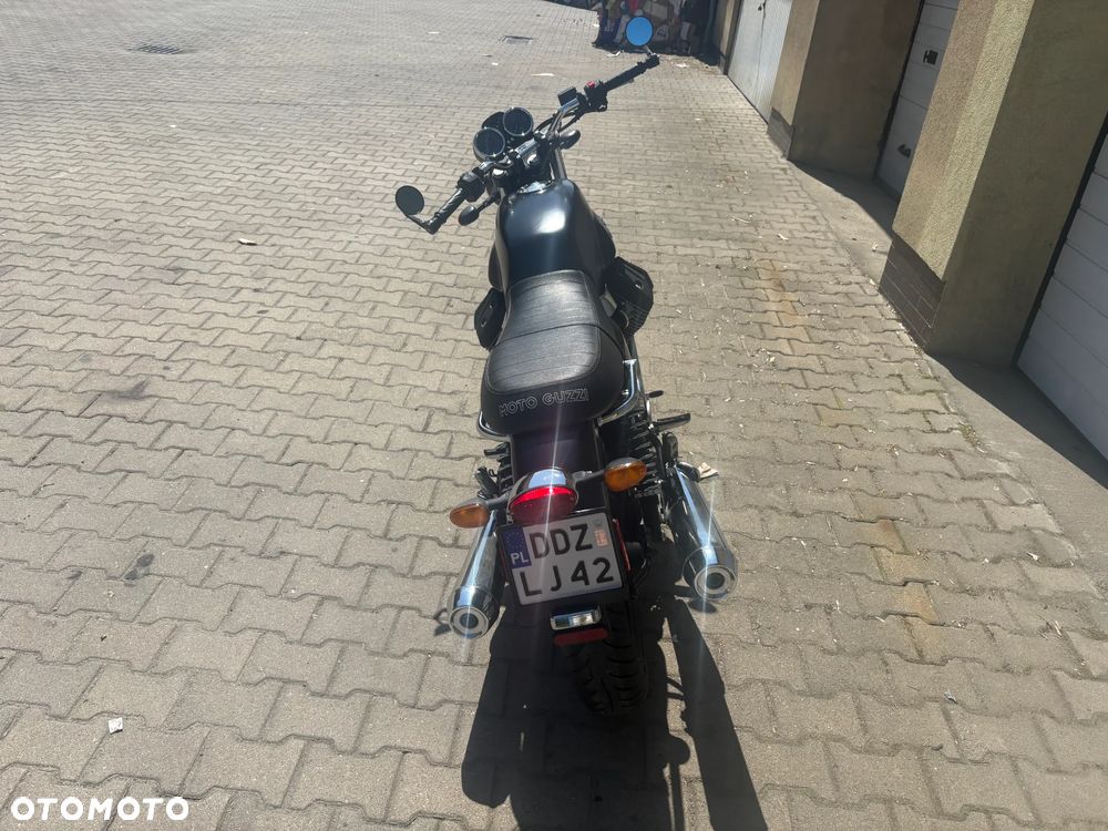 Moto Guzzi V7 - 4