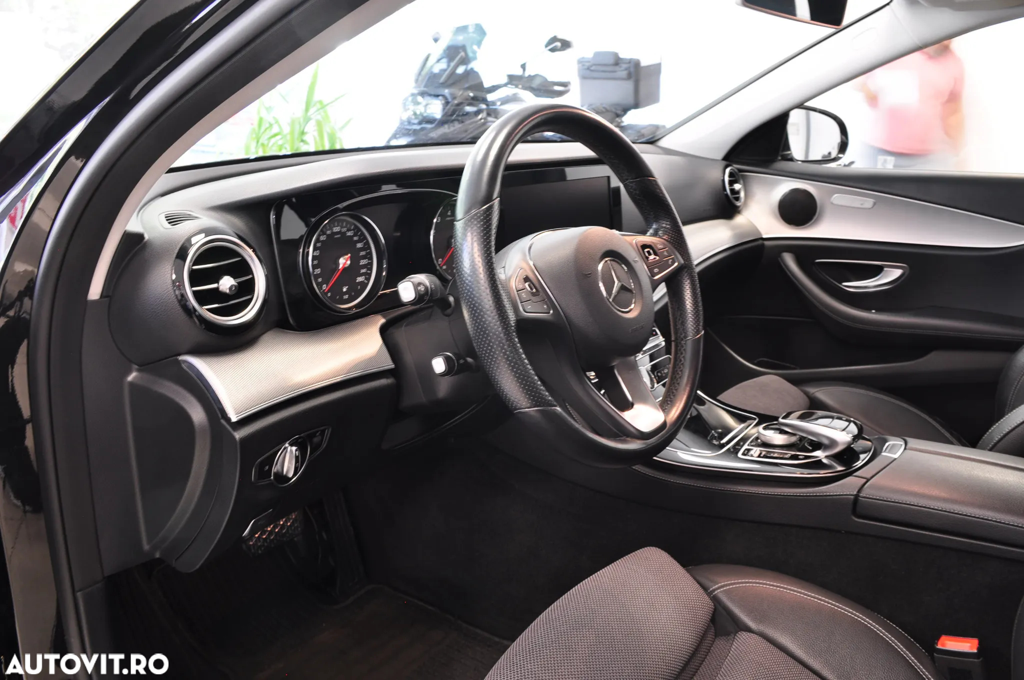 Mercedes-Benz E 250 Aut. - 8