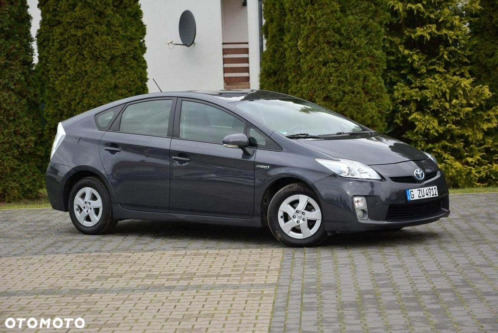 Toyota Prius - 10