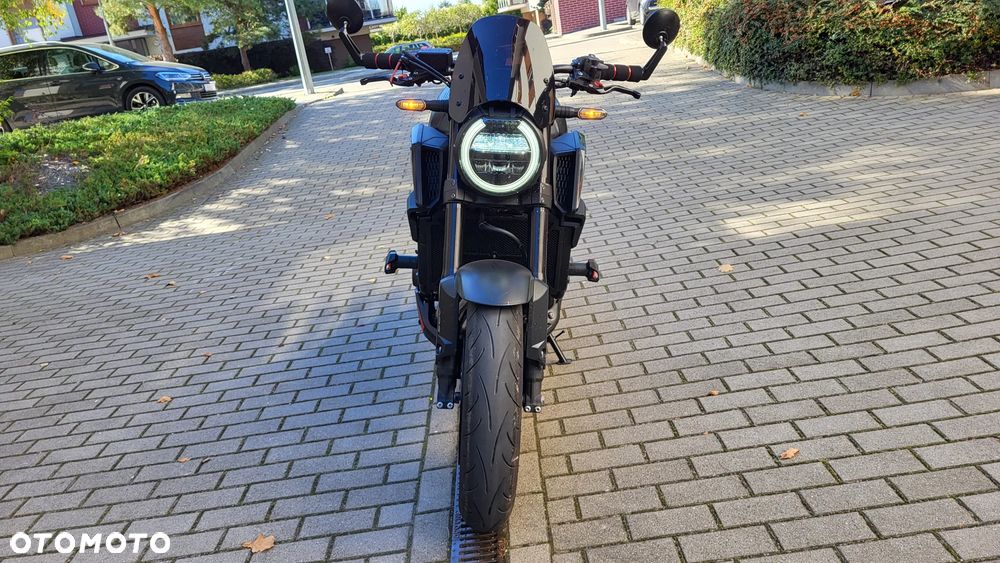 Honda CB - 11