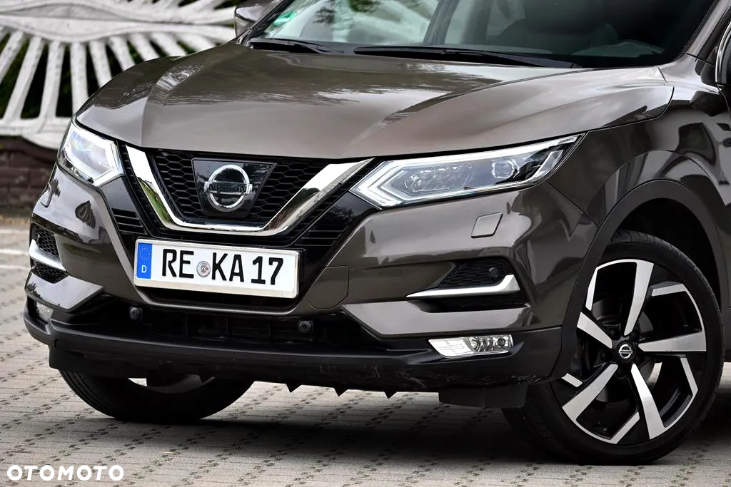 Nissan Qashqai 1.2 DIG-T Xtronic TEKNA+ - 7