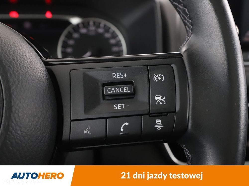 Nissan Qashqai 1.3 DIG-T MHEV Tekna - 25