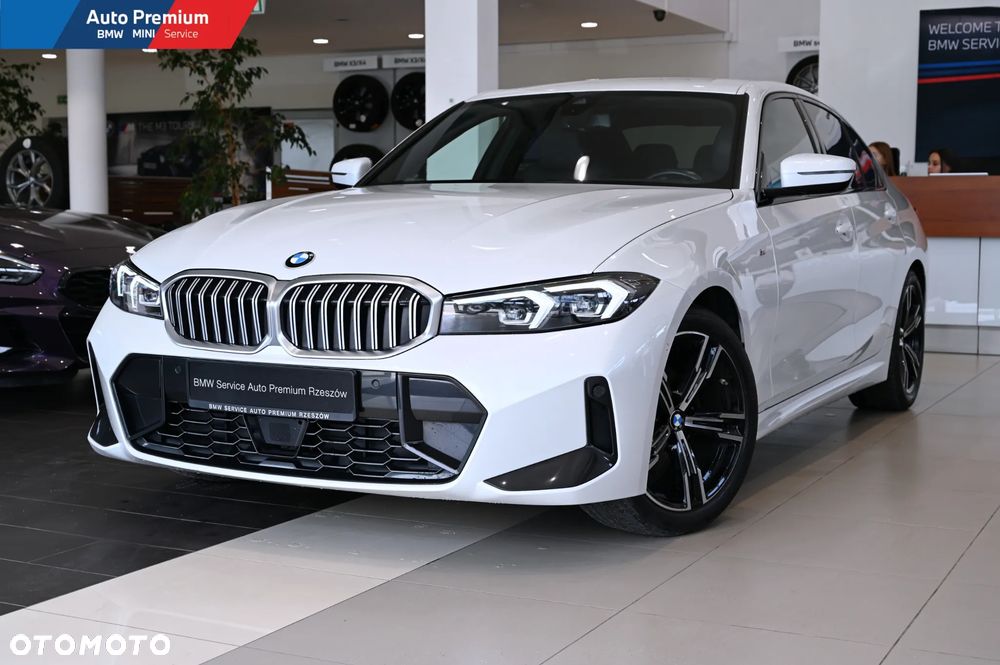 BMW Seria 3 320d xDrive mHEV - 4