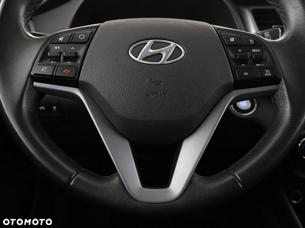 Hyundai Tucson 2.0 CRDI 2WD Style - 22