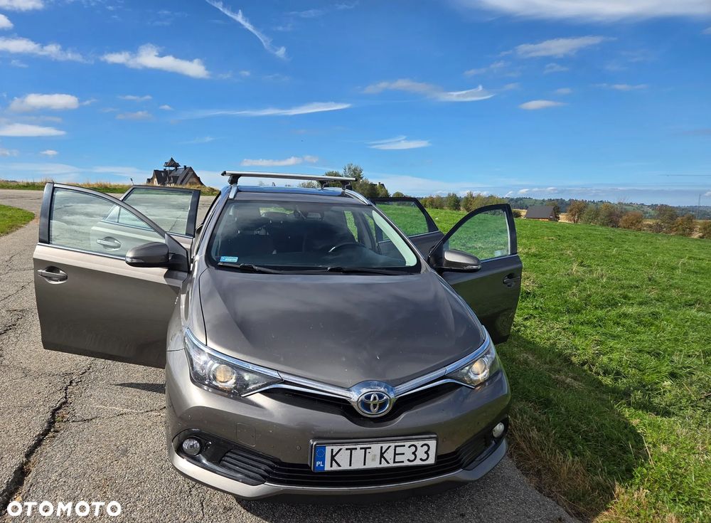 Toyota Auris Hybrid 135 Premium - 25