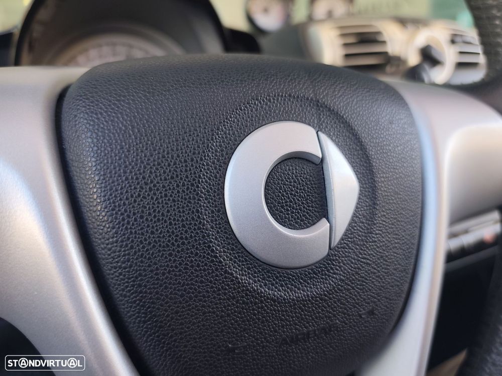 Smart ForTwo Coupé 1.0 mhd Pulse 71 Softouch - 25
