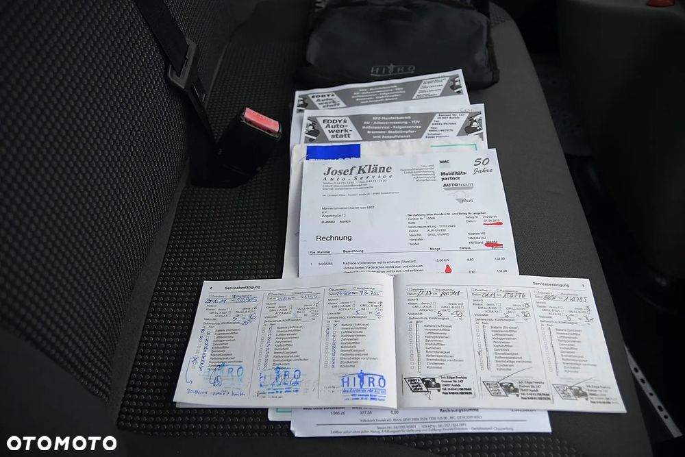 Opel Vivaro - 38