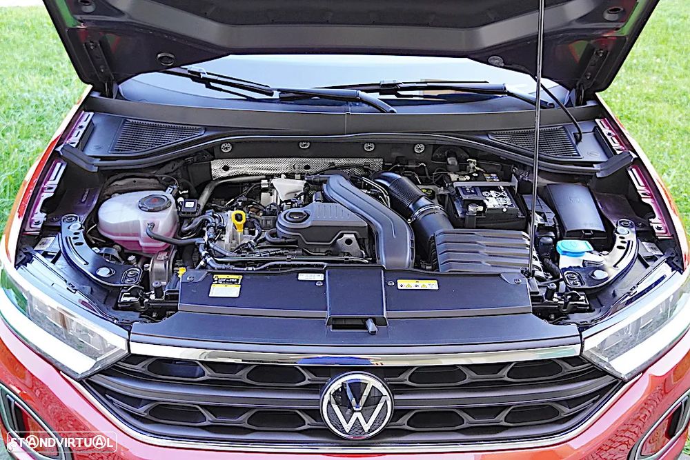 VW T-Roc 1.5 TSI Urban DSG - 17