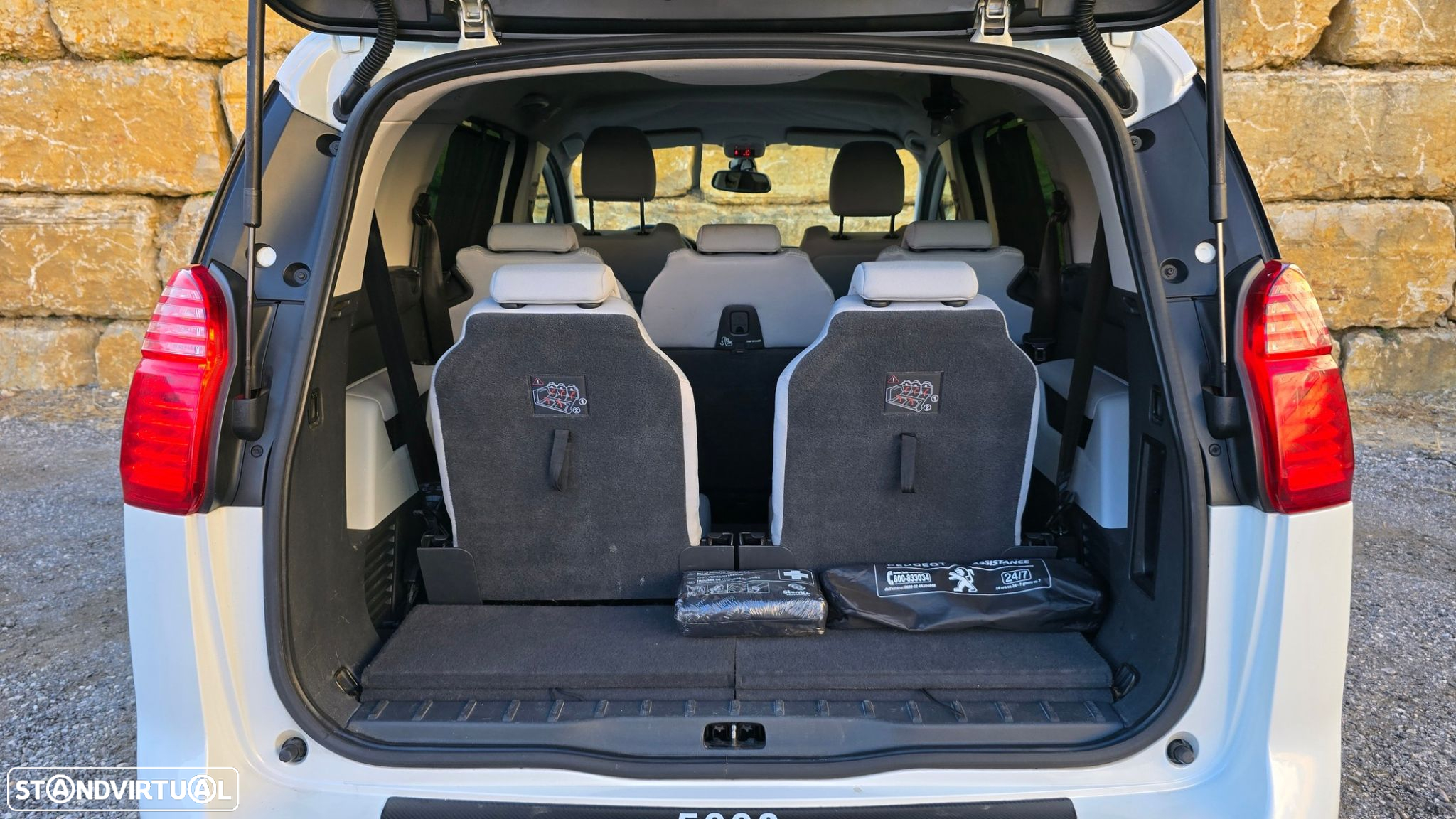 Peugeot 5008 1.6 HDi Executive JLL17 - 43