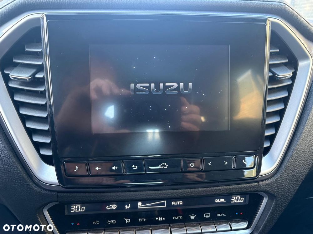 Isuzu D-Max 4x4 Double Cab Autm Premium - 13