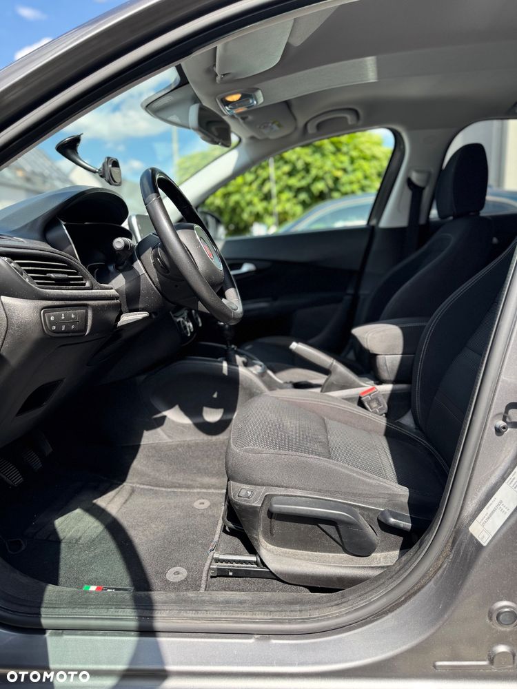 Fiat Tipo 1.6 MultiJet 16v Lounge - 13