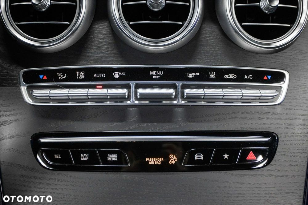 Mercedes-Benz GLC - 26