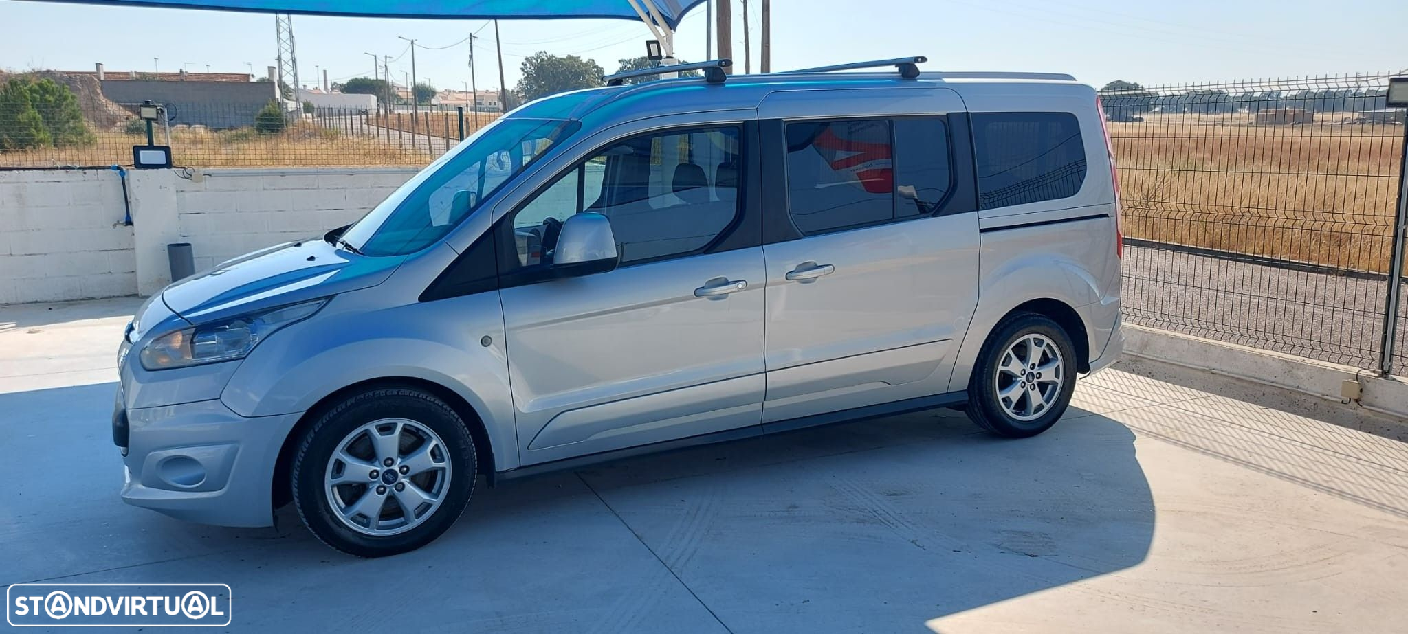 Ford Tourneo Connect Grand 1.5 TDCi S&S Trend - 3