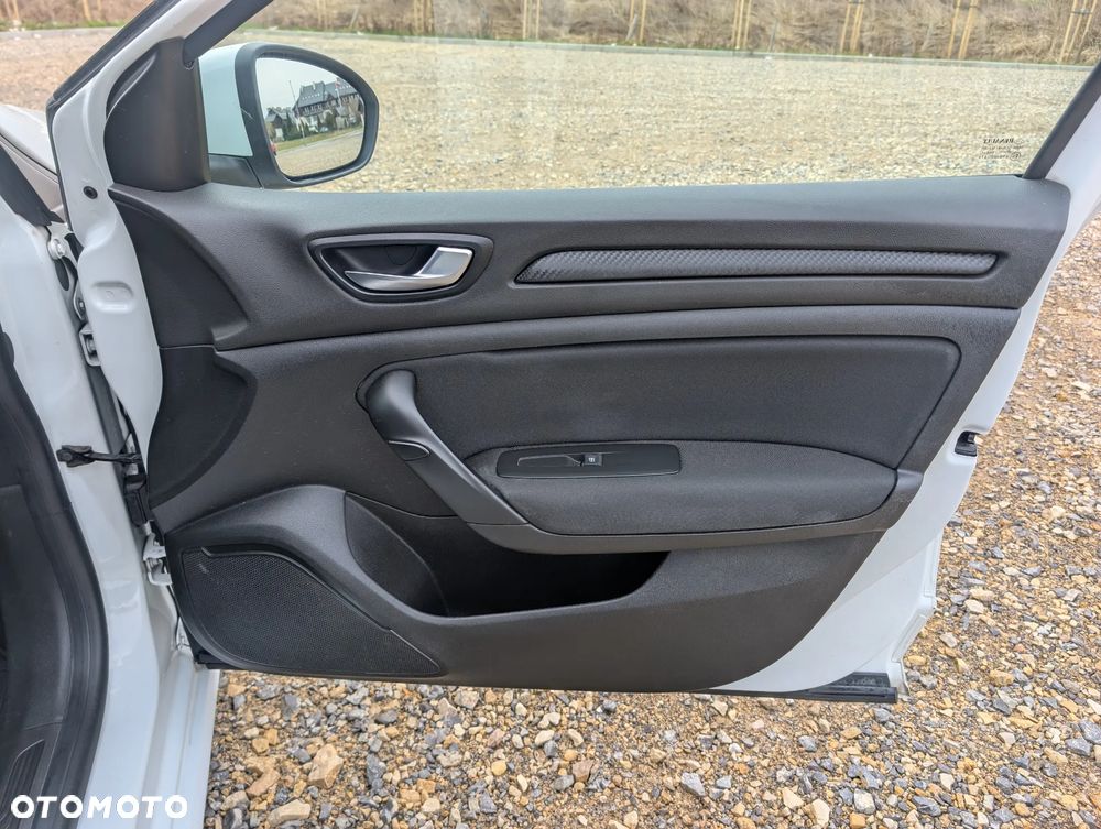 Renault Megane 1.3 TCe FAP Life - 21