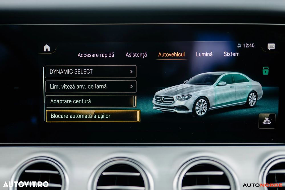 Mercedes-Benz E 300 de 9G-TRONIC AMG Line - 27