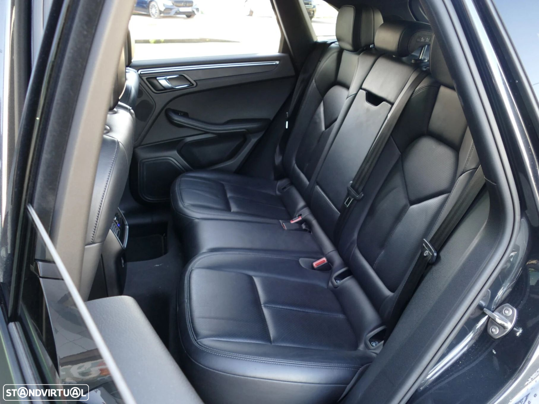 Porsche Macan Spirit - 36
