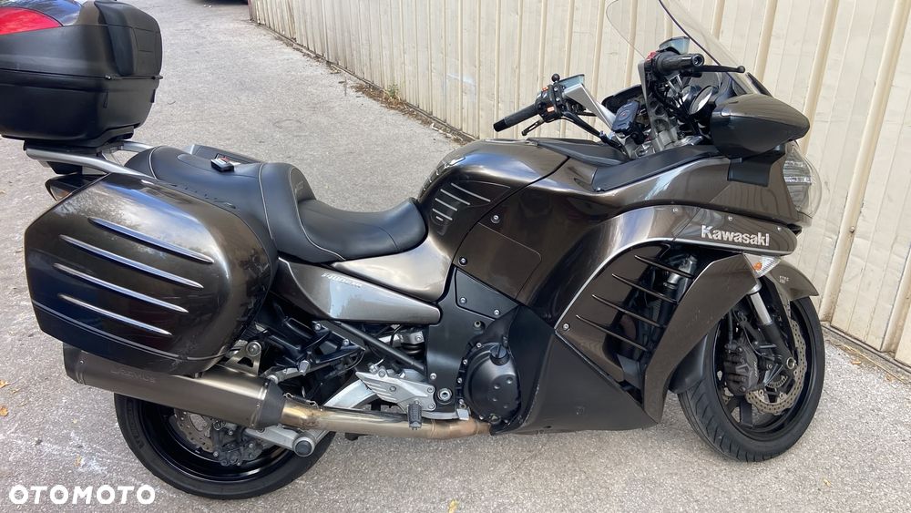 Kawasaki GTR