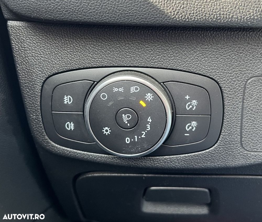 Ford Focus 1.5 EcoBlue Start-Stopp-System COOL&CONNECT - 13