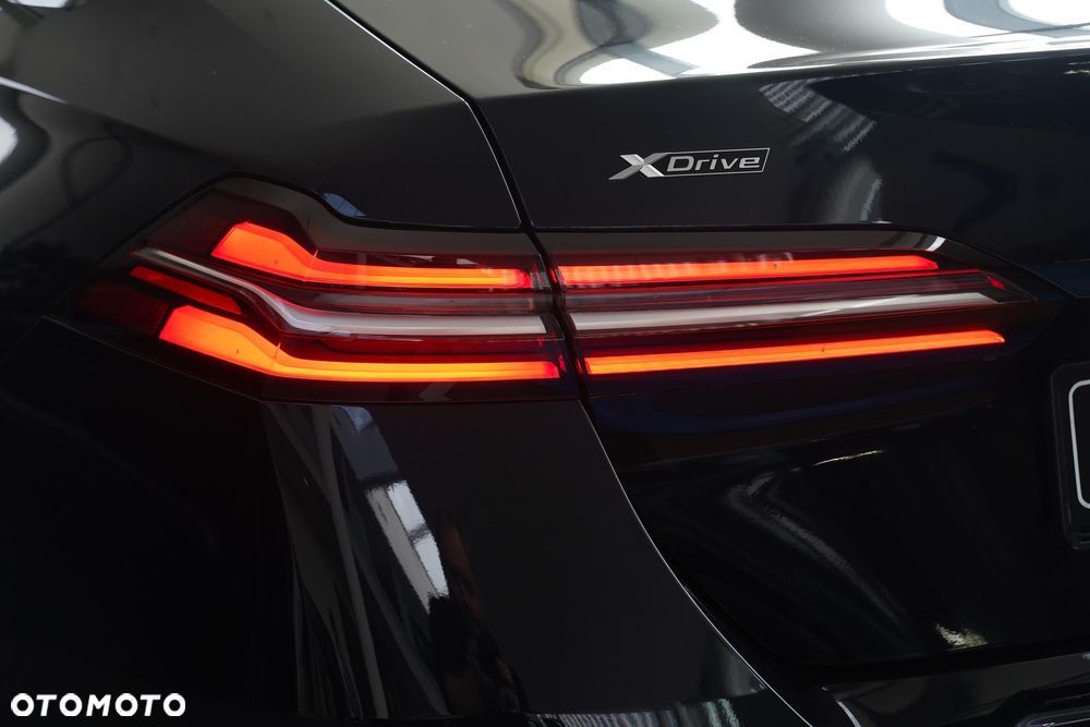 BMW Seria 5 - 17