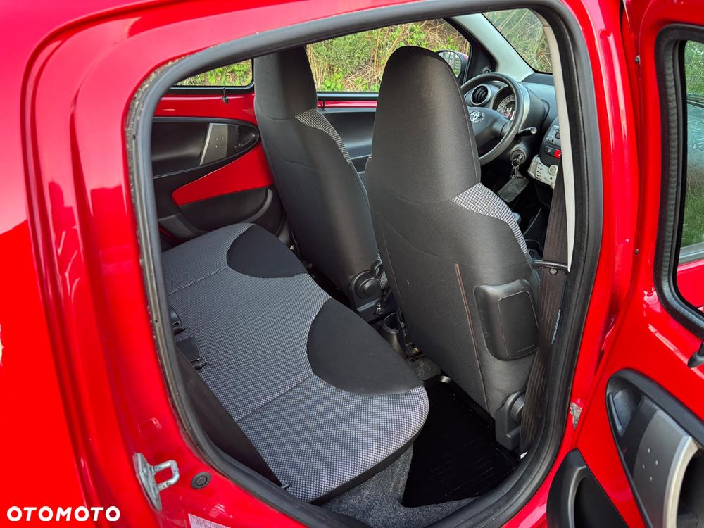Toyota Aygo ckIN2U - 11