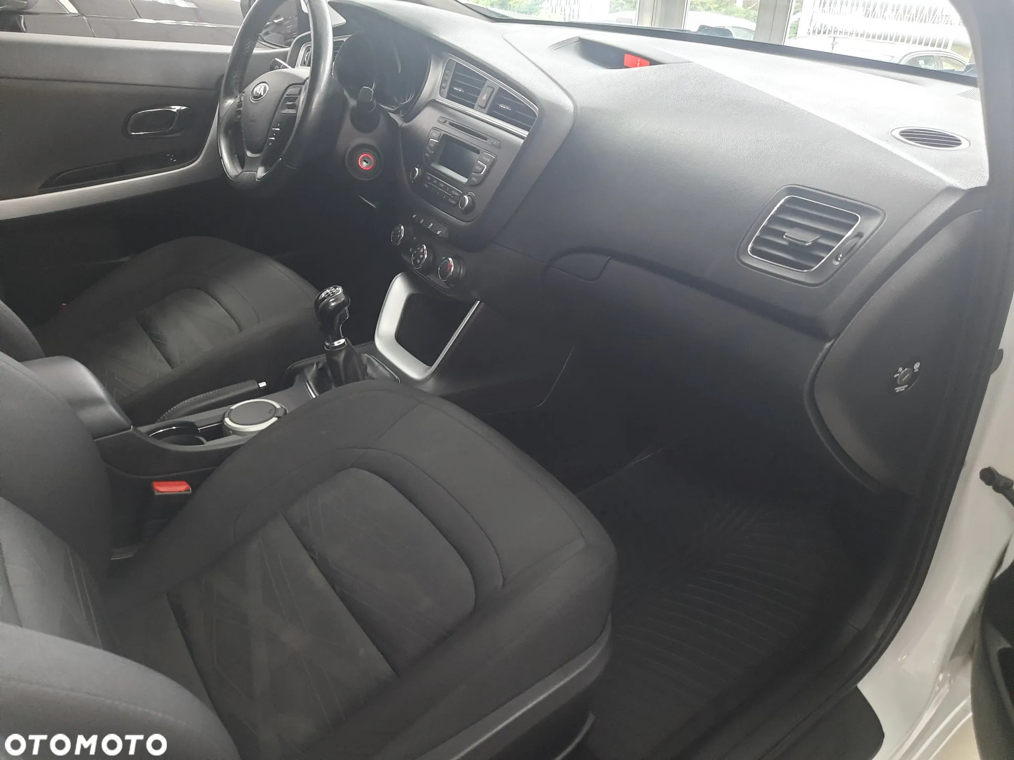 Kia Ceed - 20