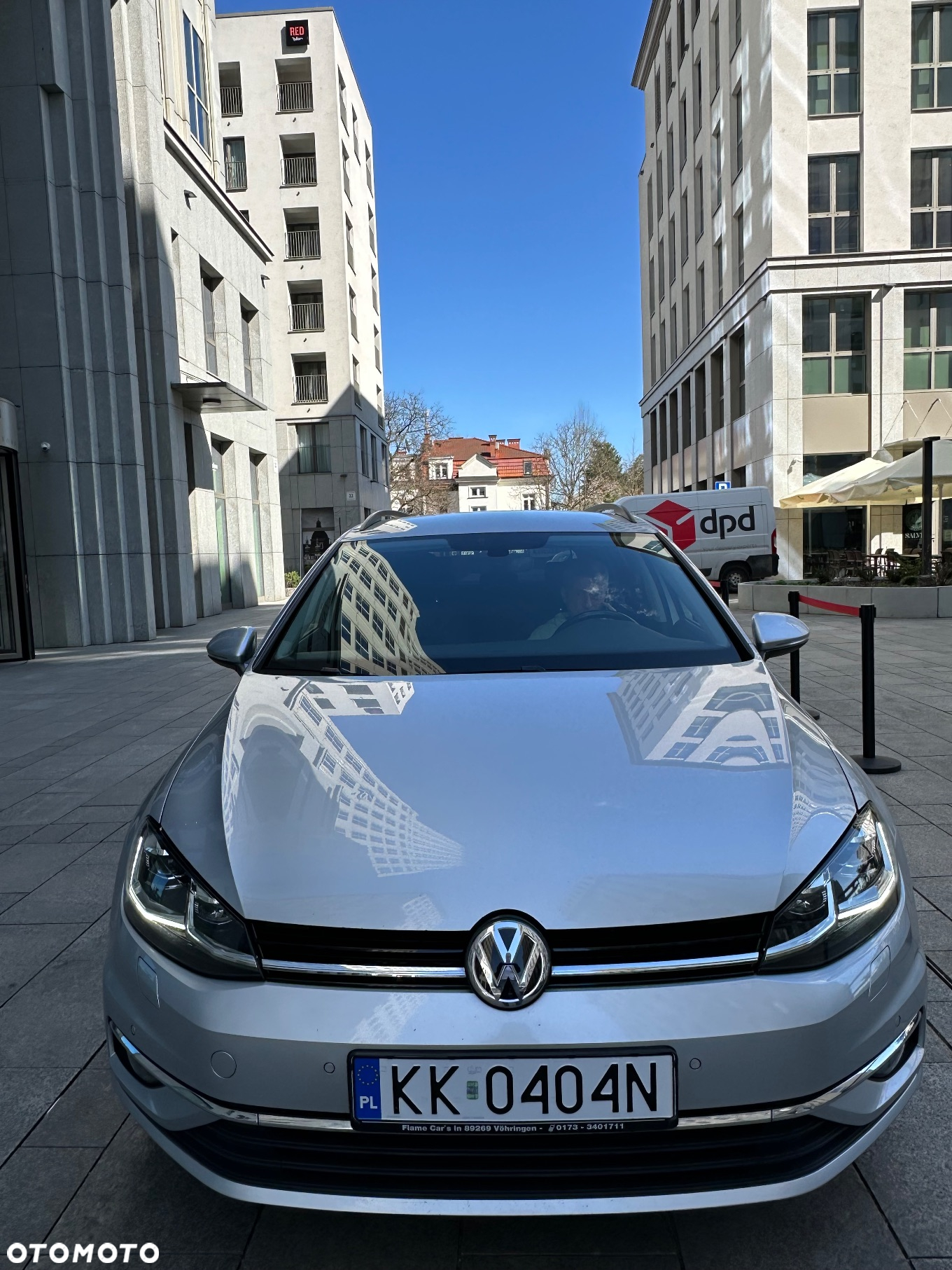 Volkswagen Golf 2.0 TDI BlueMotion Technology DSG Comfortline - 39