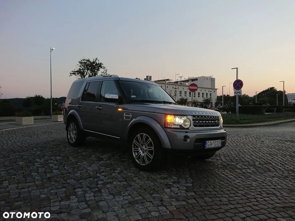 Land Rover Discovery IV 3.0SD V6 HSE - 6