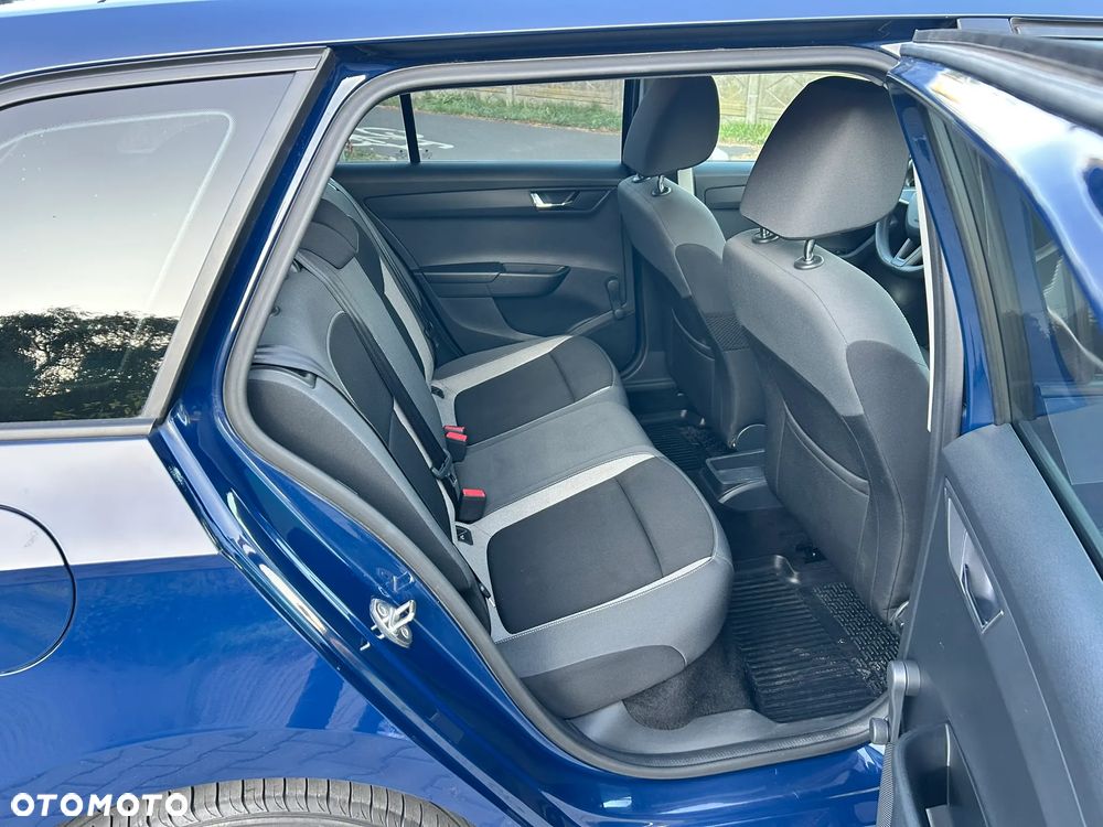 Skoda Fabia - 15