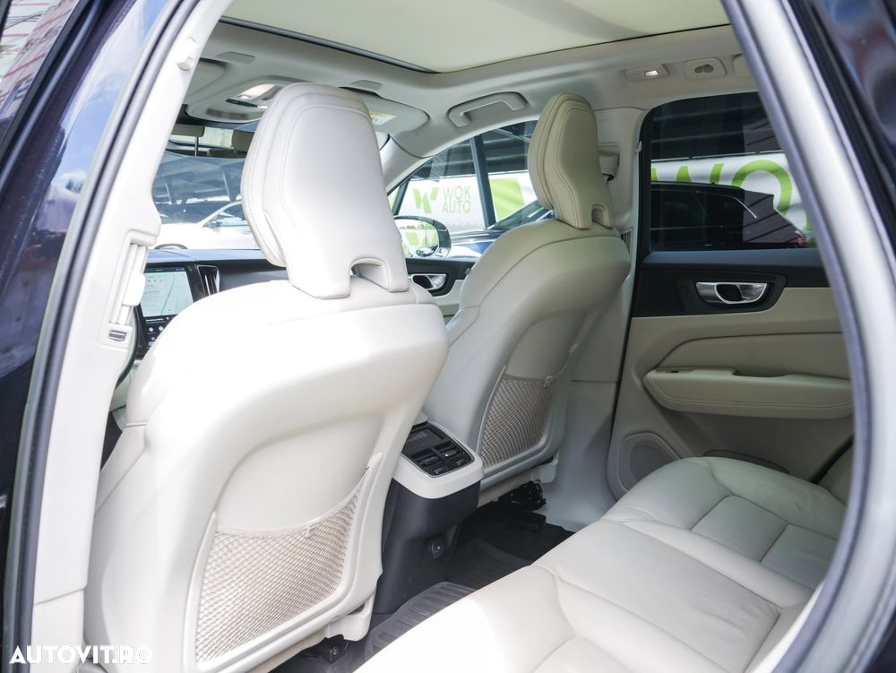 Volvo XC 60 B4 MHEV AT8 AWD Inscription - 27