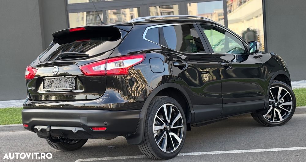 Nissan Qashqai 1.2 DIG-T TEKNA+ - 11