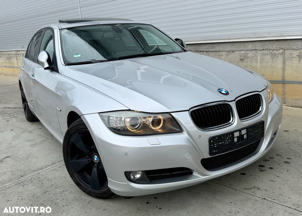 BMW Seria 3 320d DPF Aut. - 2