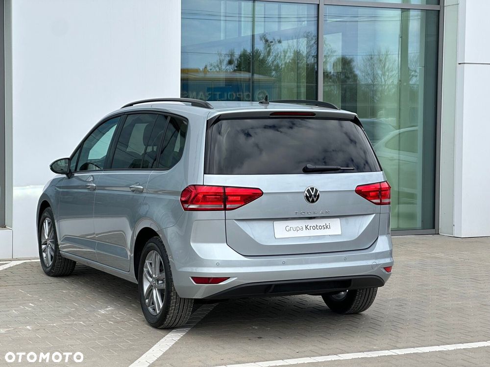 Volkswagen Touran 1.5 TSI EVO Comfortline Plus DSG - 9