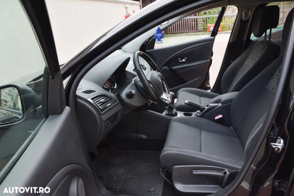 RENAULT Megane 2013 — imagine 12