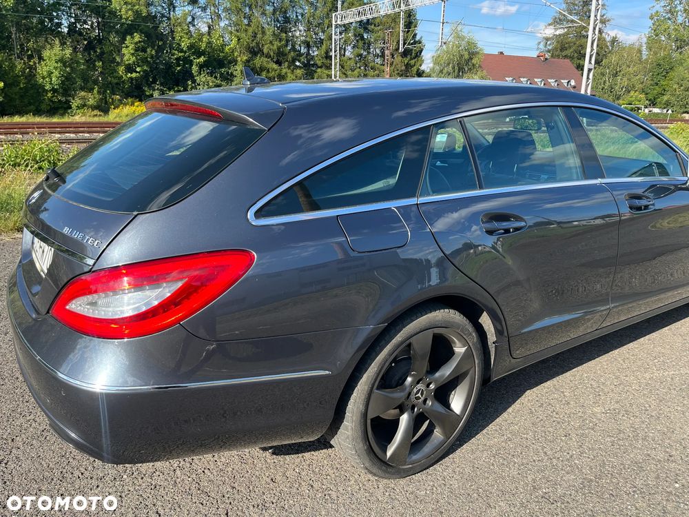 Mercedes-Benz CLS 350 CDI 4Matic 7G-TRONIC - 9