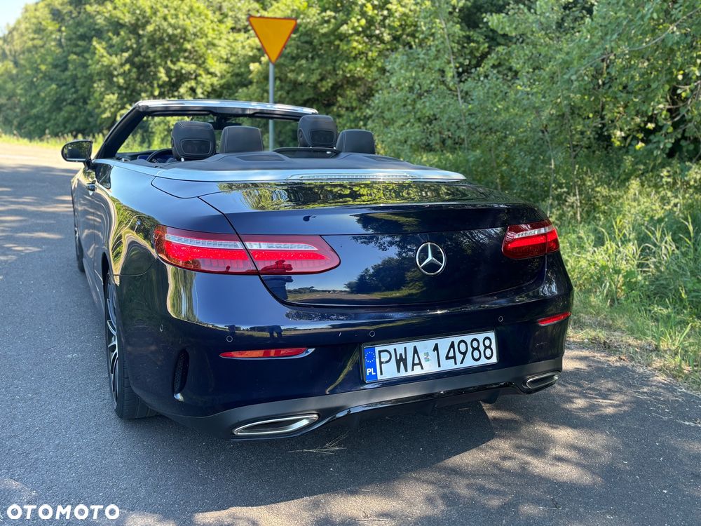 Mercedes-Benz Klasa E 300 9G-TRONIC - 8